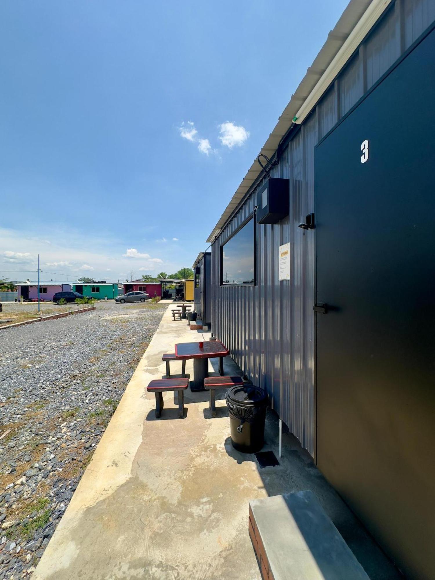 Padang Besar Gray Cabin Exteriör bild